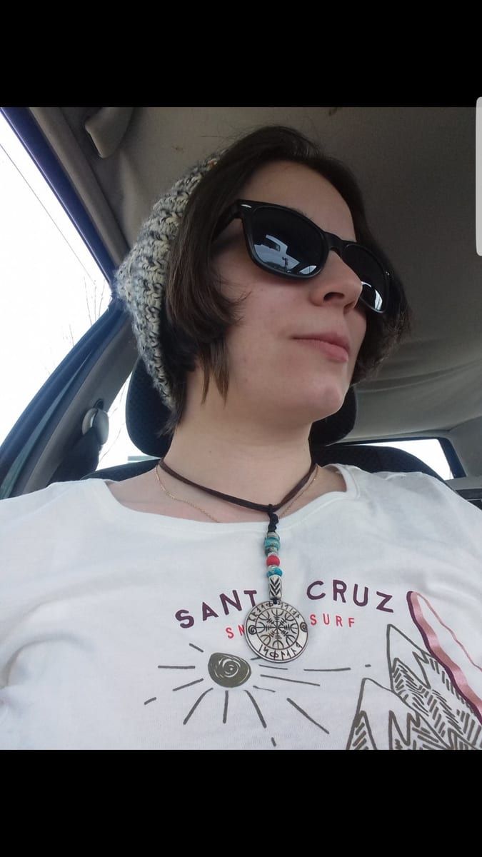 Profil de Louhana, 26 ans, Rencontre celibataire femme à Hellsau (Berne)