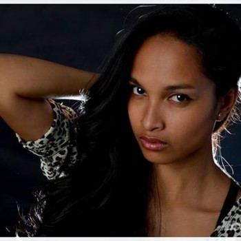 Layal - Rencontre celibataire femme à Vattiz Profil de Layal, 42 ans, Rencontre celibataire femme à Vattiz (Grisons)