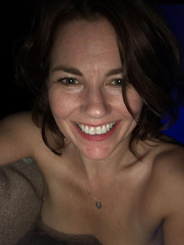 Sala - Rencontre celibataire femme à Tecknau Profil de Sala, 43 ans, Rencontre celibataire femme à Tecknau (Bâle-Campagne)